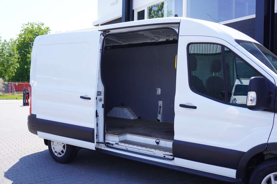 Ford Transit - Imagem 9