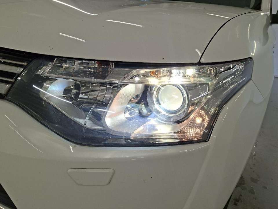Mitsubishi Outlander - Imagem 11