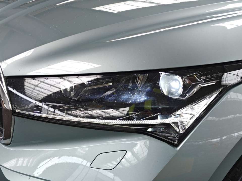 Skoda Enyaq - Imagem 11