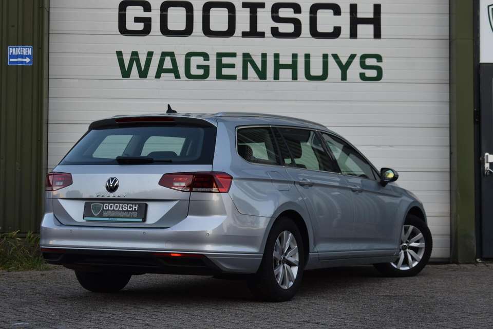 Volkswagen Passat Variant - Imagem 4