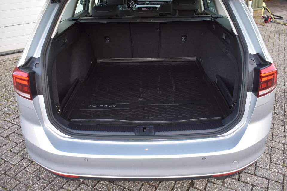 Volkswagen Passat Variant - Imagem 9