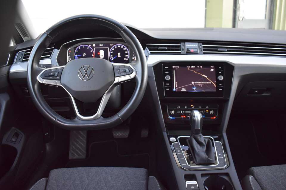 Volkswagen Passat Variant - Imagem 11