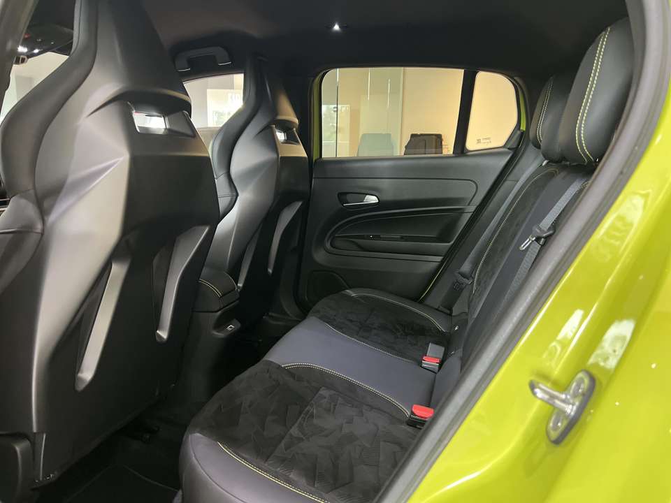 Abarth 600e - Imagem 12