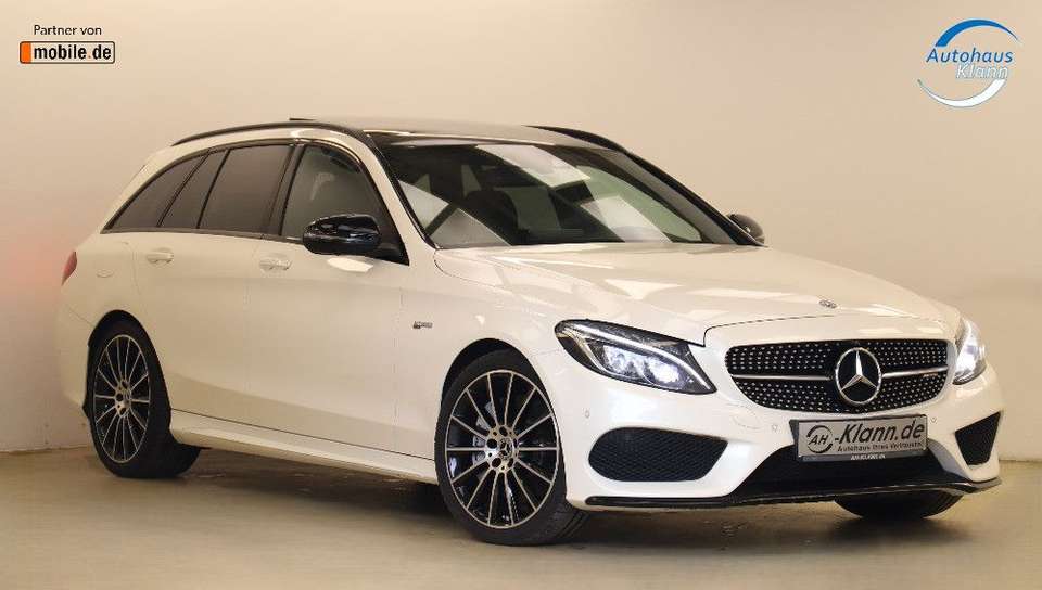 Mercedes-Benz C 43 AMG - Imagem 1