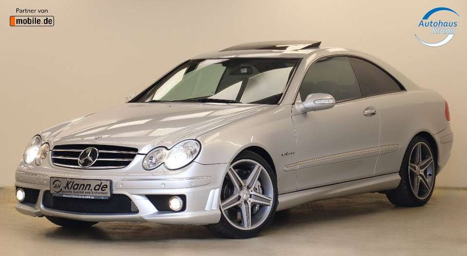 Mercedes-Benz CLK 63 AMG - Imagem 3