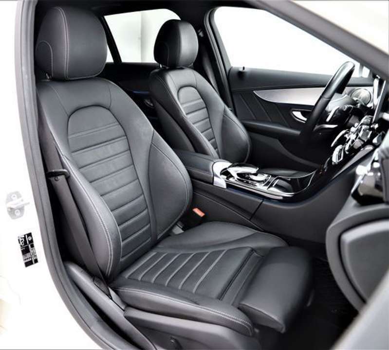 Mercedes-Benz C 43 AMG - Imagem 10