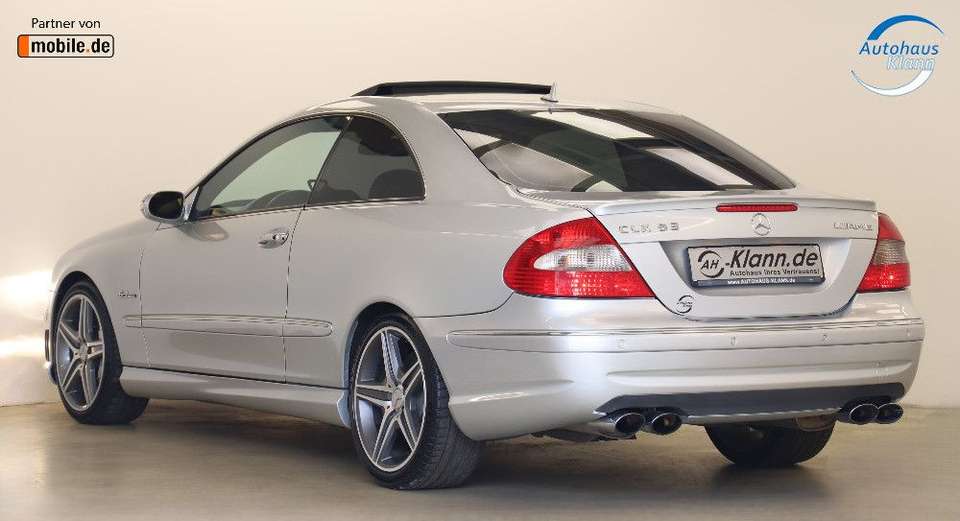 Mercedes-Benz CLK 63 AMG - Imagem 6