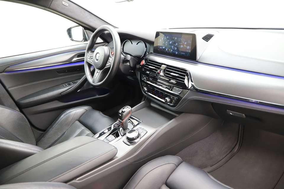 BMW M5 - Imagem 10