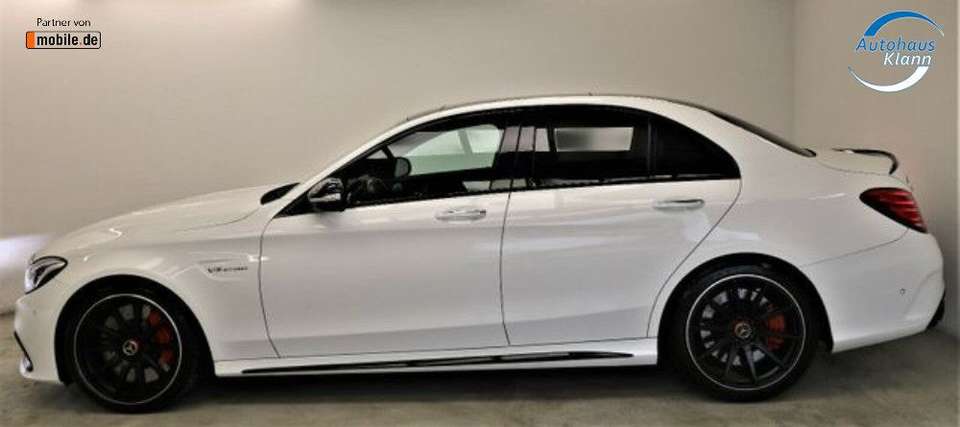 Mercedes-Benz C 63 AMG - Imagem 8