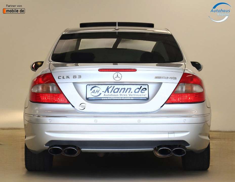 Mercedes-Benz CLK 63 AMG - Imagem 7