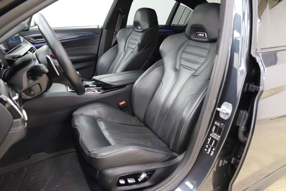 BMW M5 - Imagem 11