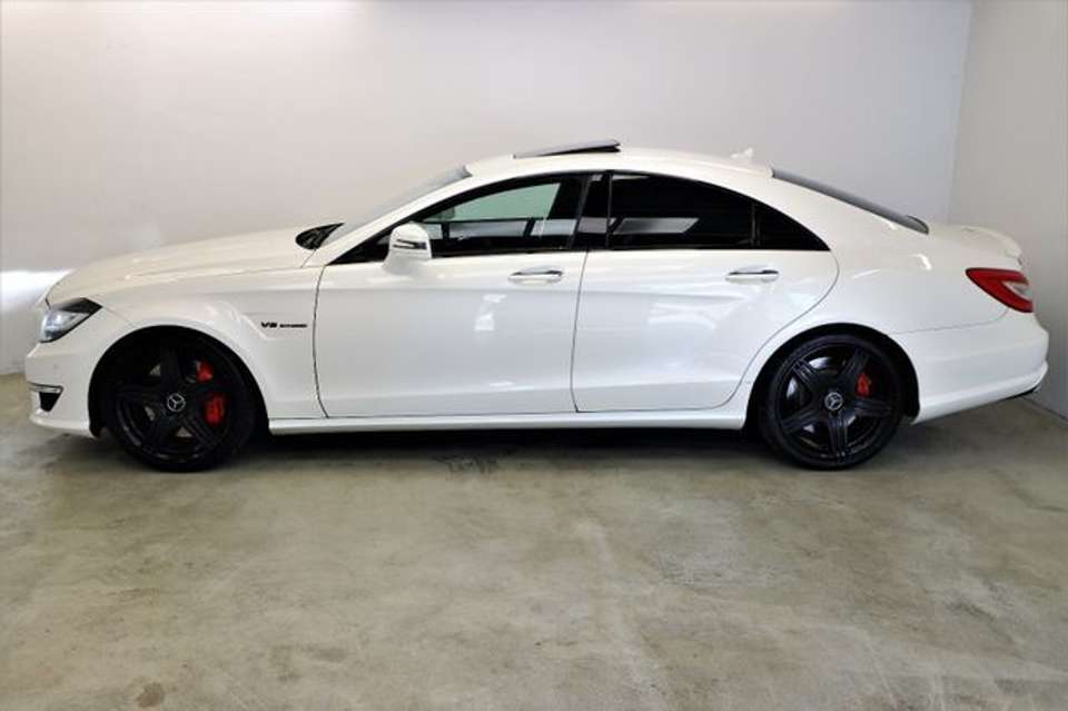 Mercedes-Benz CLS 63 AMG - Imagem 8