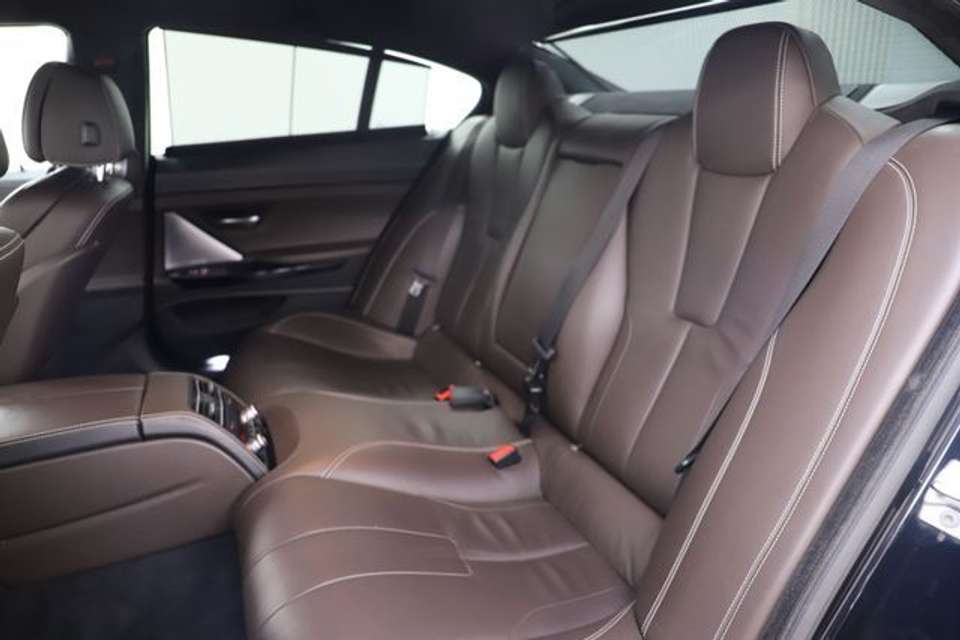BMW M6 - Imagem 11