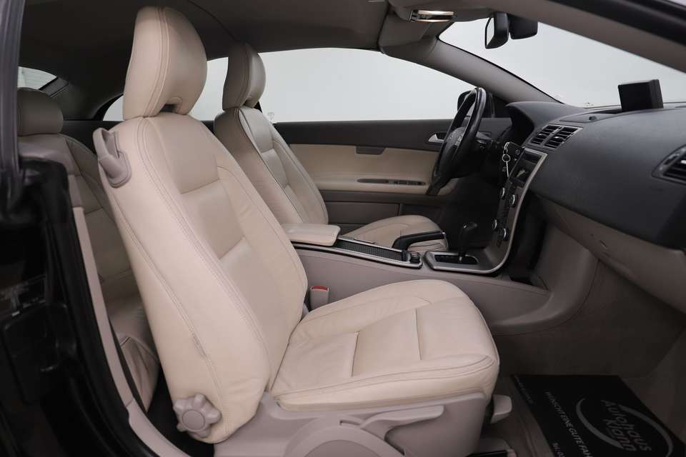 Volvo C70 - Imagem 13