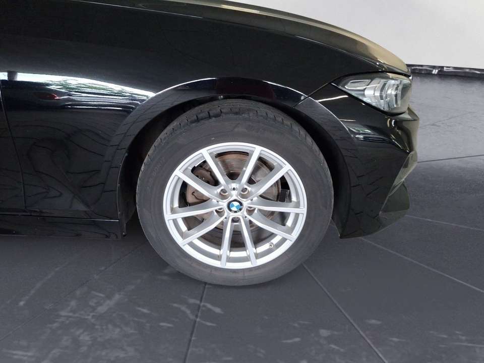 BMW 320 - Imagem 12