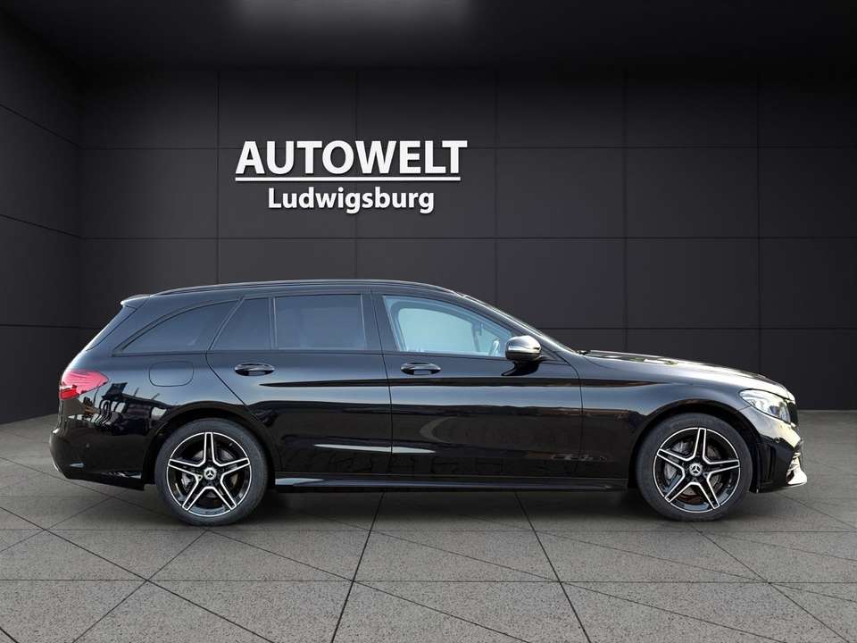 Mercedes-Benz C 200 - Imagem 4