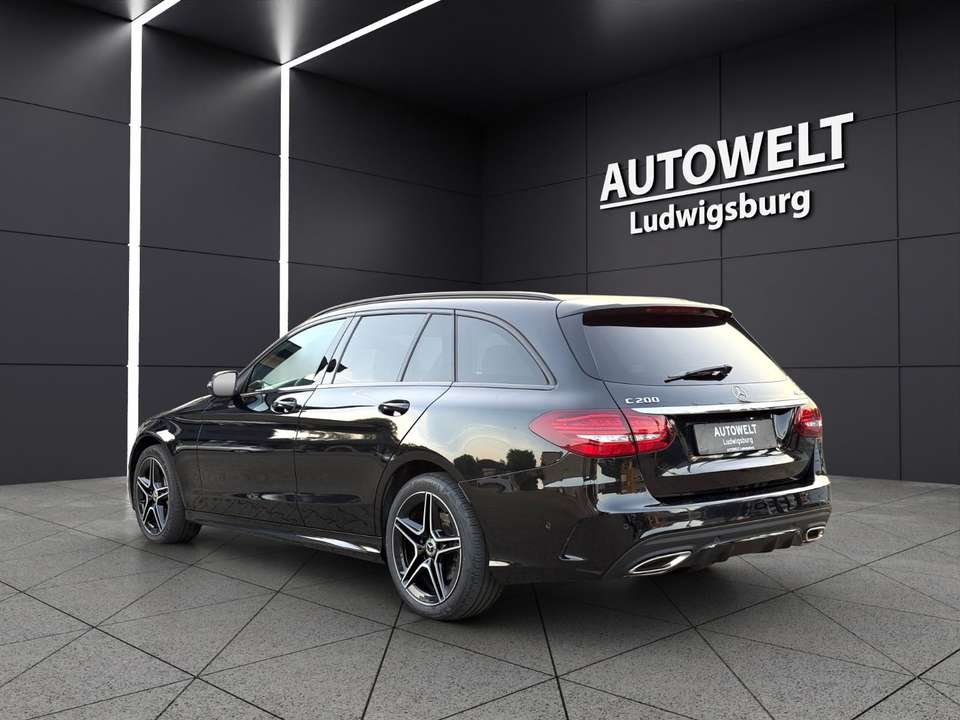 Mercedes-Benz C 200 - Imagem 7