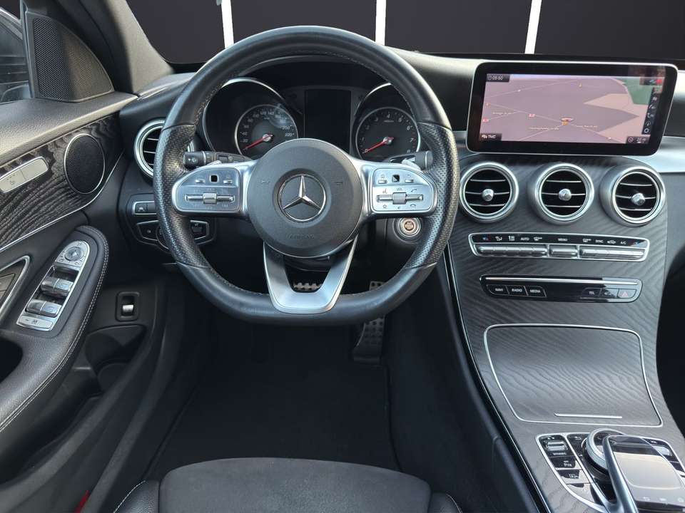Mercedes-Benz C 200 - Imagem 12