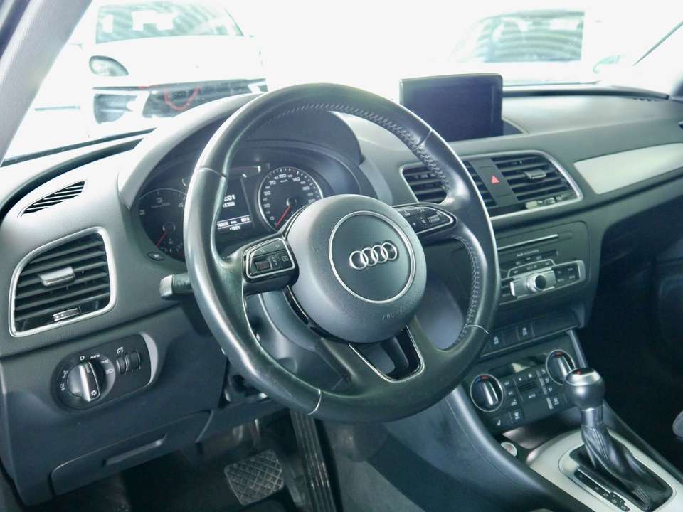 Audi Q3 - Imagem 12