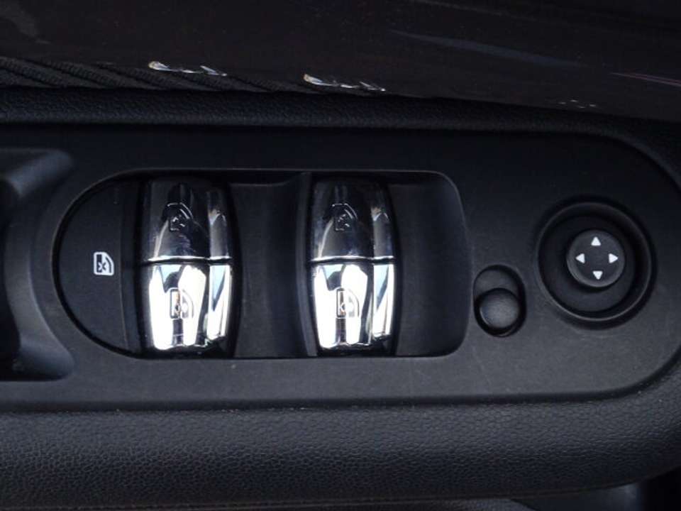 MINI Cooper S - Imagem 12