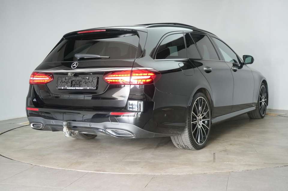 Mercedes-Benz E 400 - Imagem 4