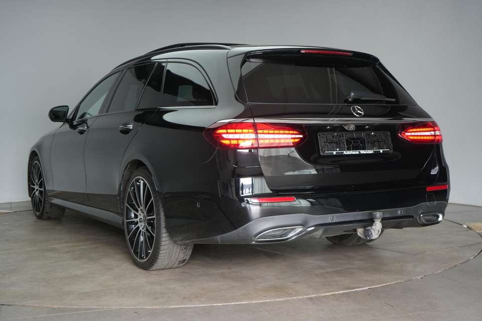 Mercedes-Benz E 400 - Imagem 5