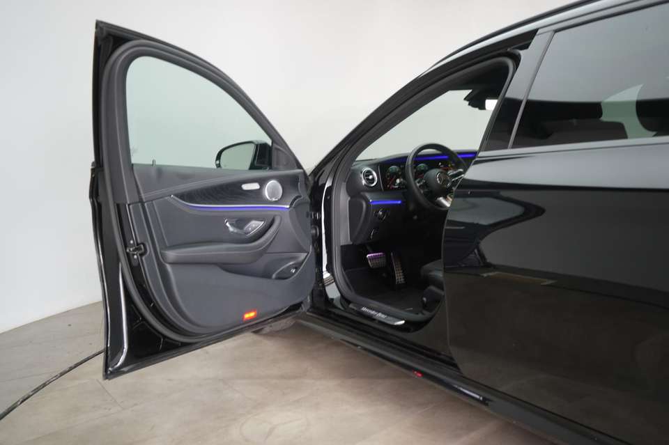 Mercedes-Benz E 400 - Imagem 6