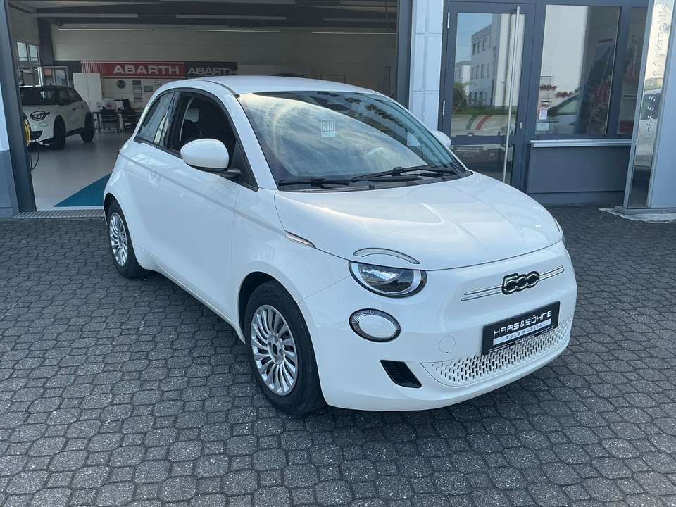 Fiat 500e - Imagem 1