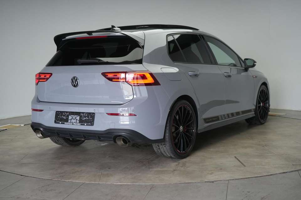 Volkswagen Golf - Imagem 4