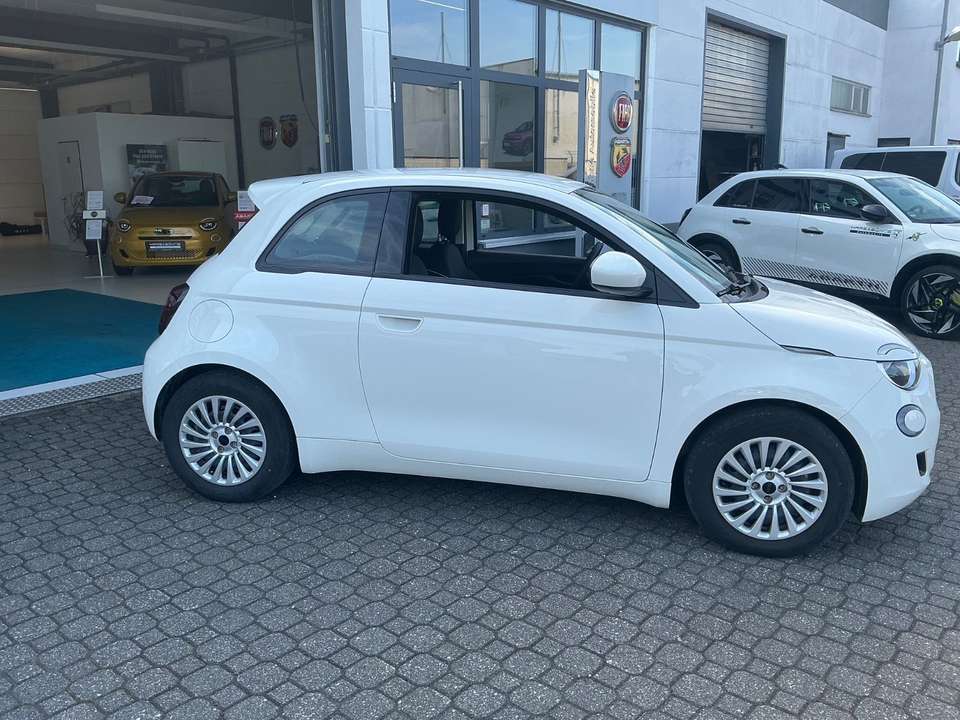 Fiat 500e - Imagem 2