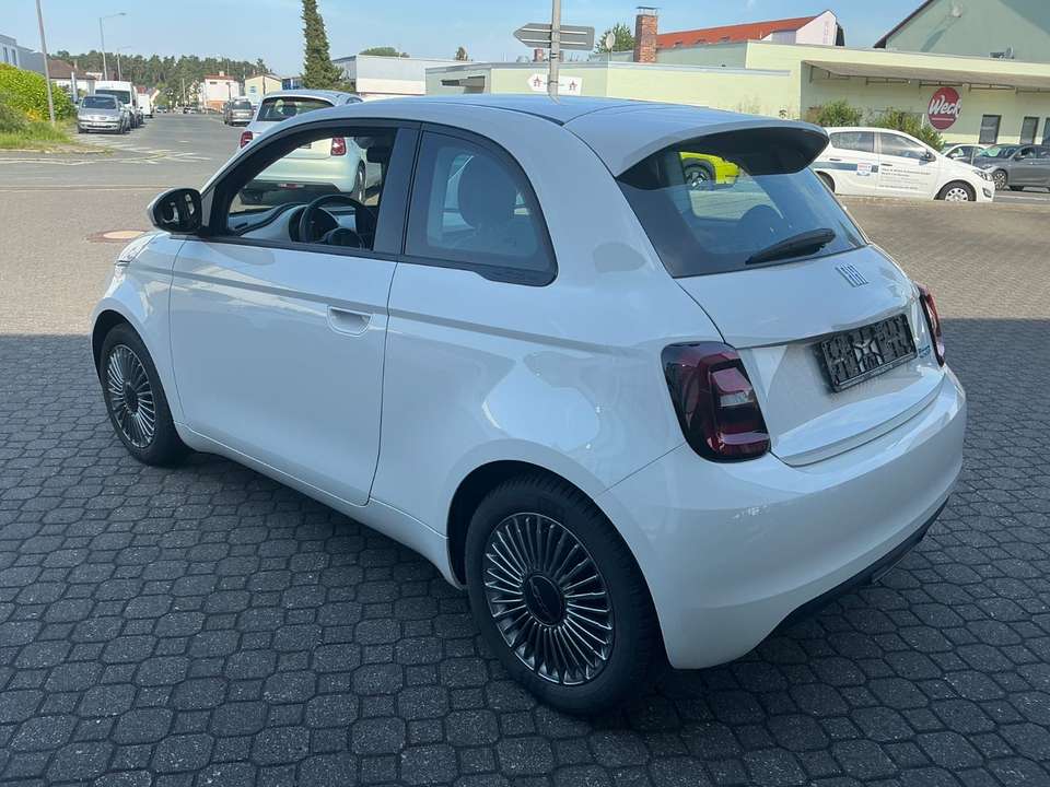 Fiat 500e - Imagem 5