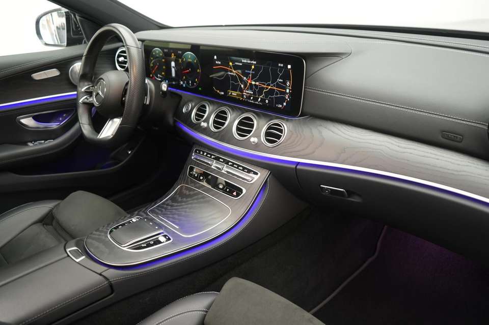 Mercedes-Benz E 400 - Imagem 12