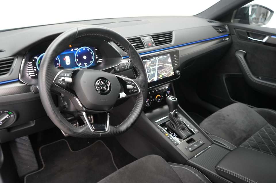 Skoda Superb - Imagem 13