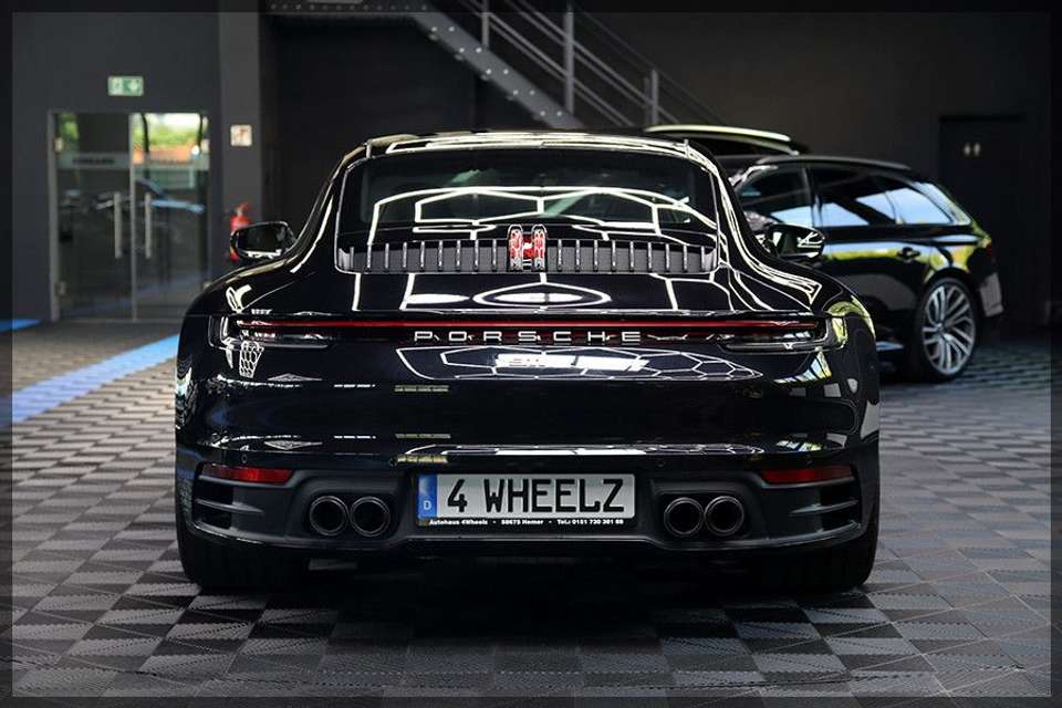 Porsche 911 - Imagem 4