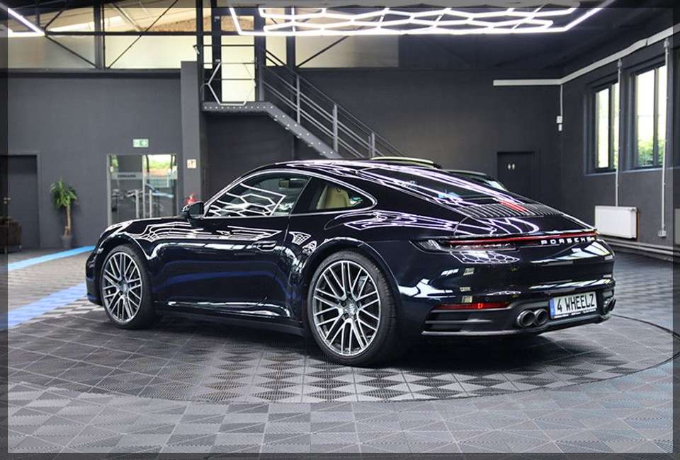 Porsche 911 - Imagem 6
