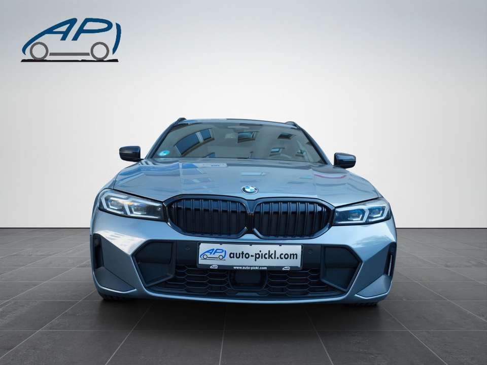 BMW 330 - Imagem 2