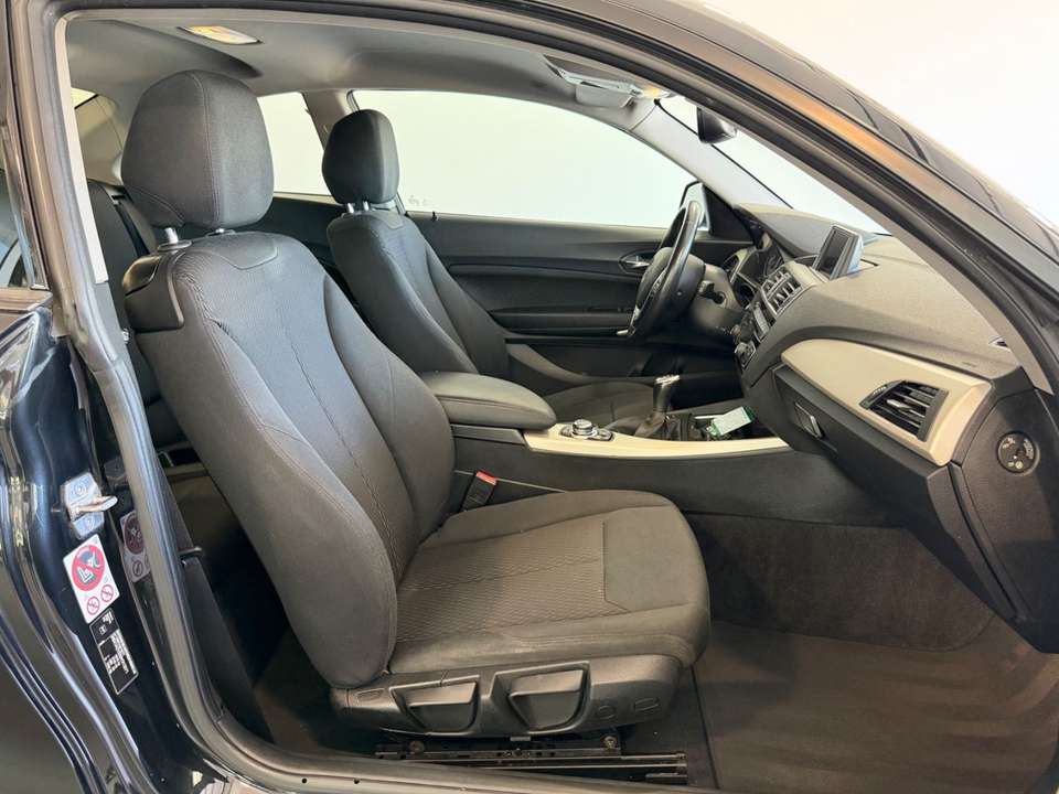 BMW 218 - Imagem 13
