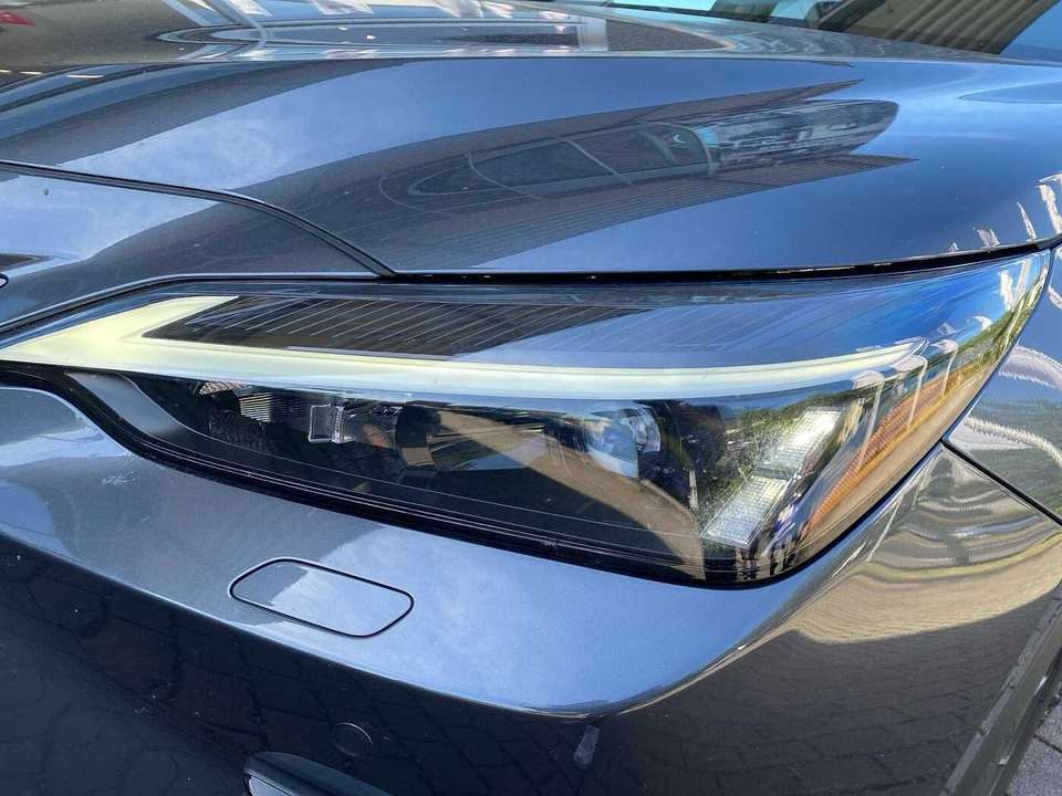 Lexus NX 350h - Imagem 14