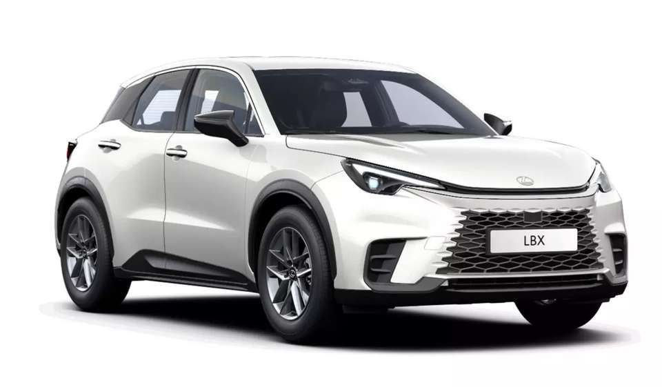 Lexus LBX - Imagem 1