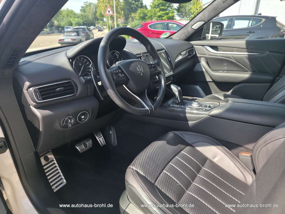 Maserati Levante - Imagem 11