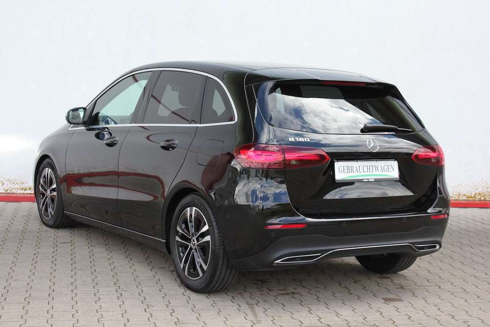 Mercedes-Benz B 180 - Imagem 4