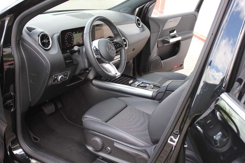 Mercedes-Benz B 180 - Imagem 6