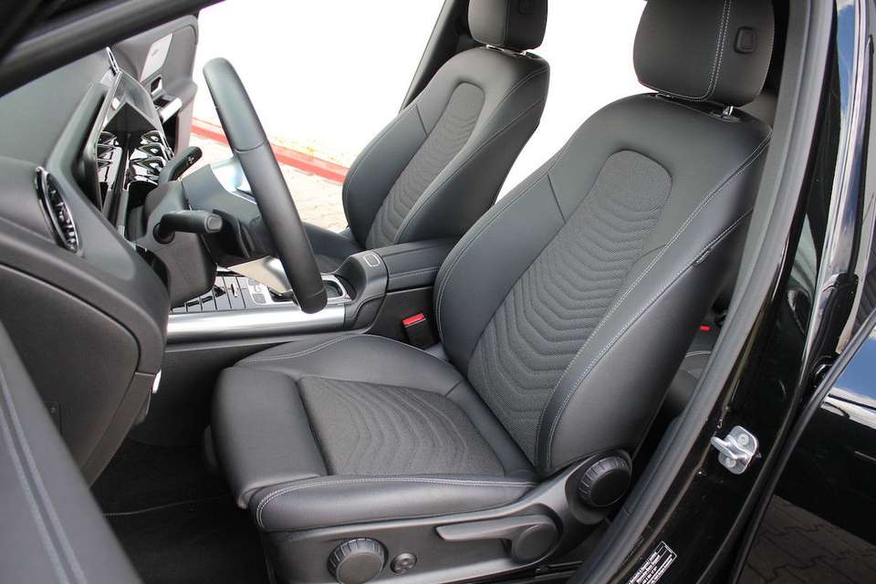 Mercedes-Benz B 180 - Imagem 7