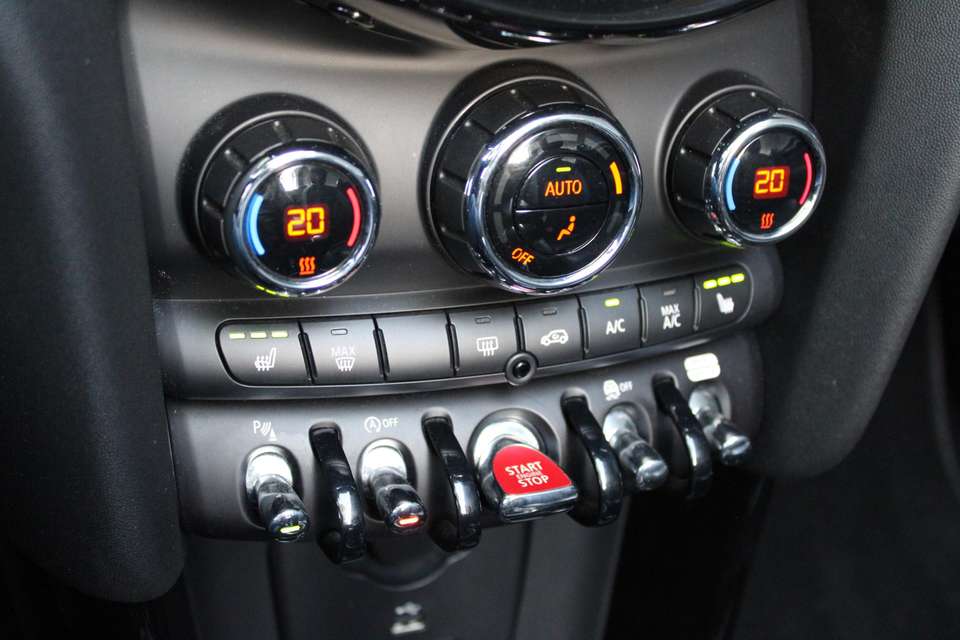 MINI Cooper Cabrio - Imagem 12