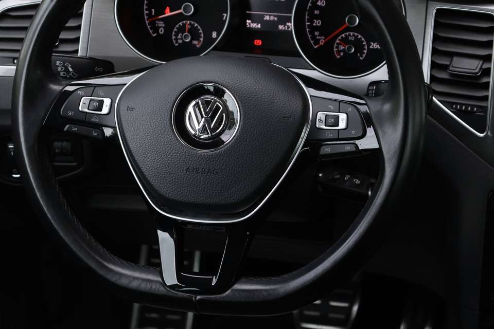 Volkswagen Golf Sportsvan - Imagem 11