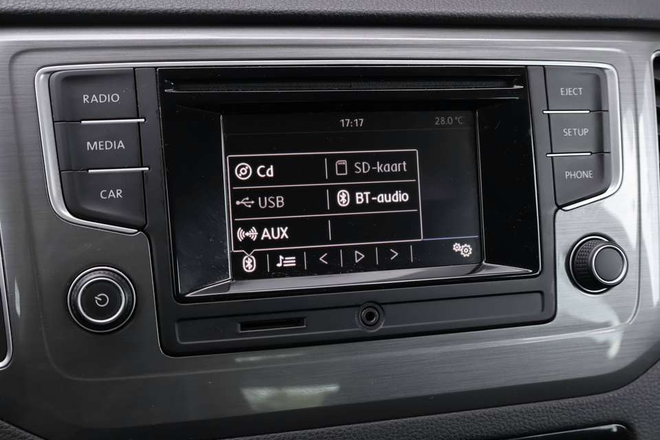 Volkswagen Golf Sportsvan - Imagem 14