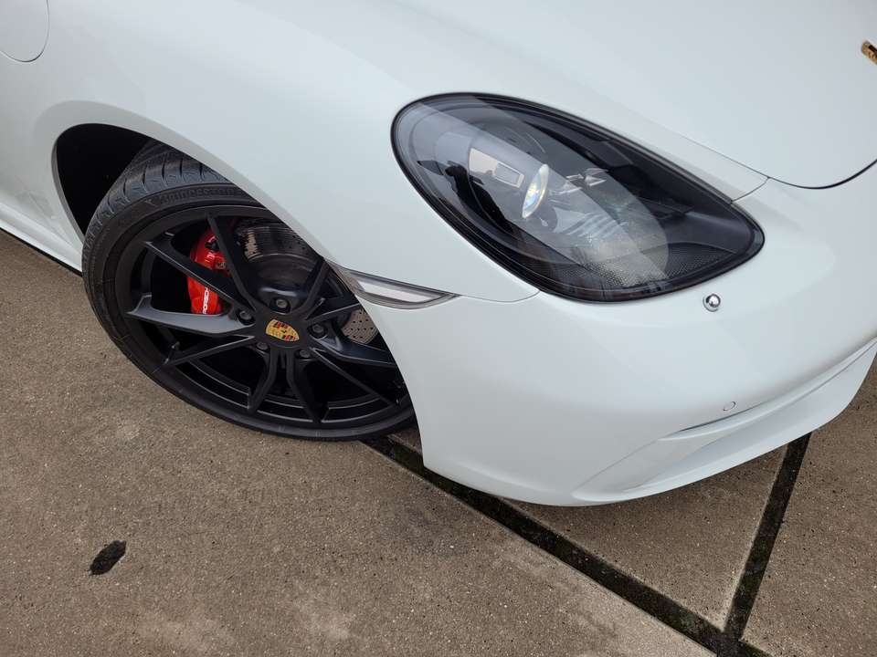 Porsche Cayman - Imagem 7