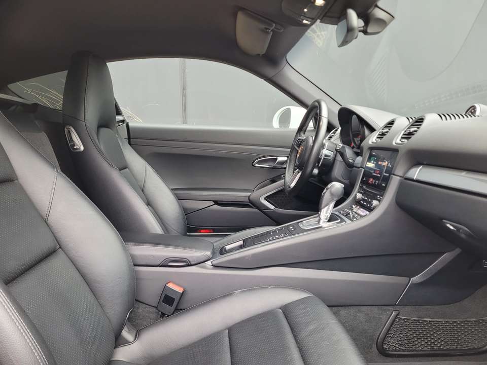 Porsche Cayman - Imagem 10