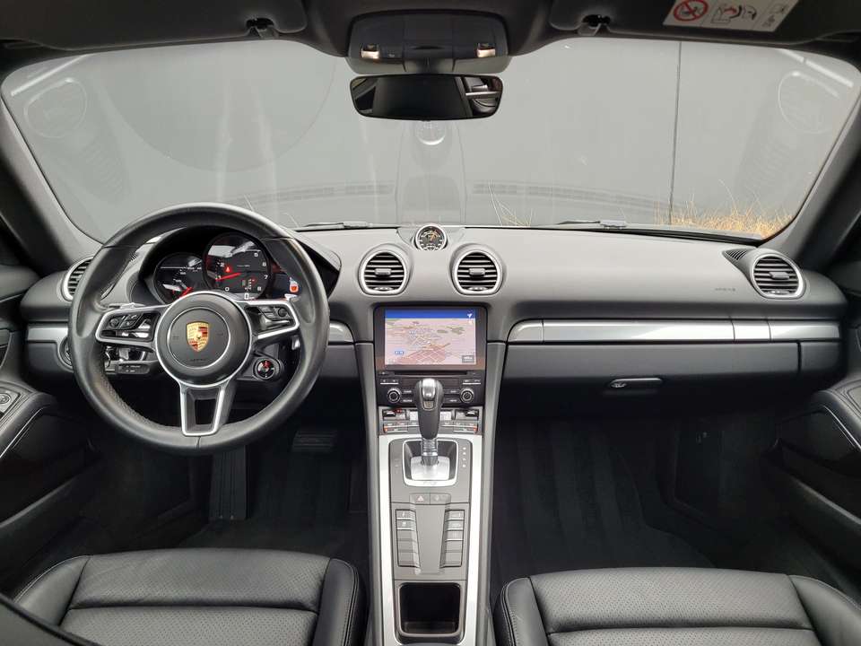 Porsche Cayman - Imagem 12