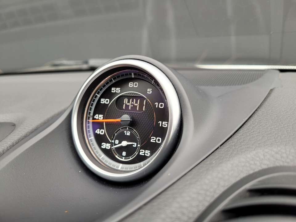 Porsche Cayman - Imagem 15